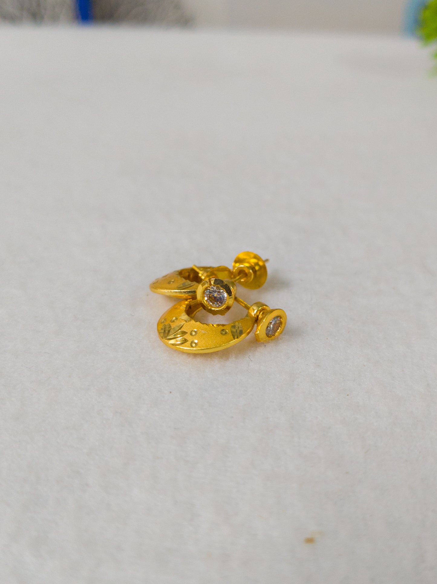 gold-plated crescent moon stud earrings for men