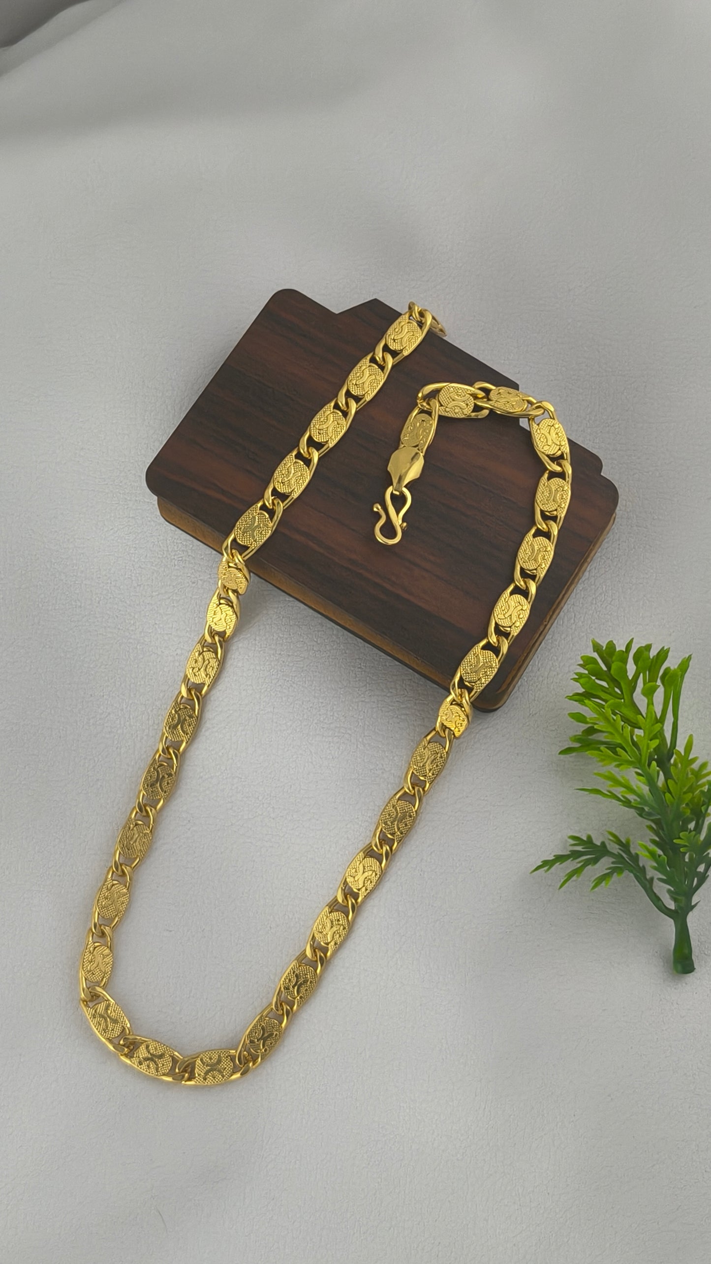 Nawabi Gorgeous Design Gold plated chain For men