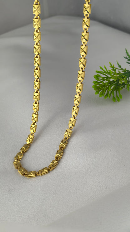 Nawabi Biscuits Chain High Gold Plated