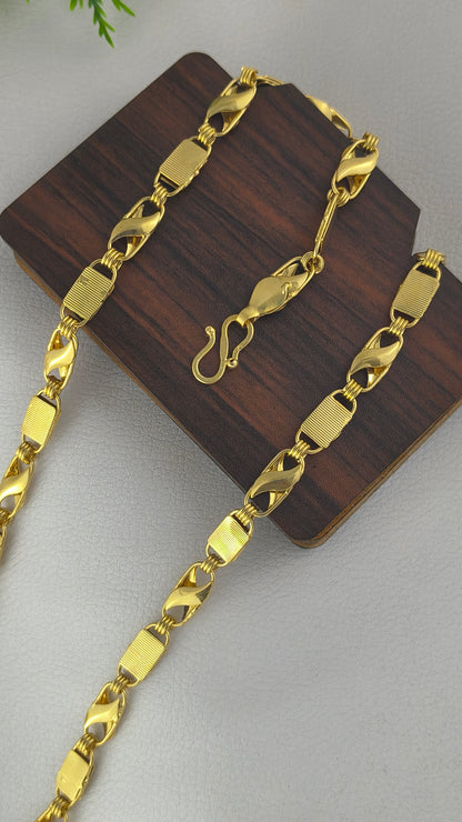 Gold Plated Koyli With Nawabi Biscuits Chain For Men