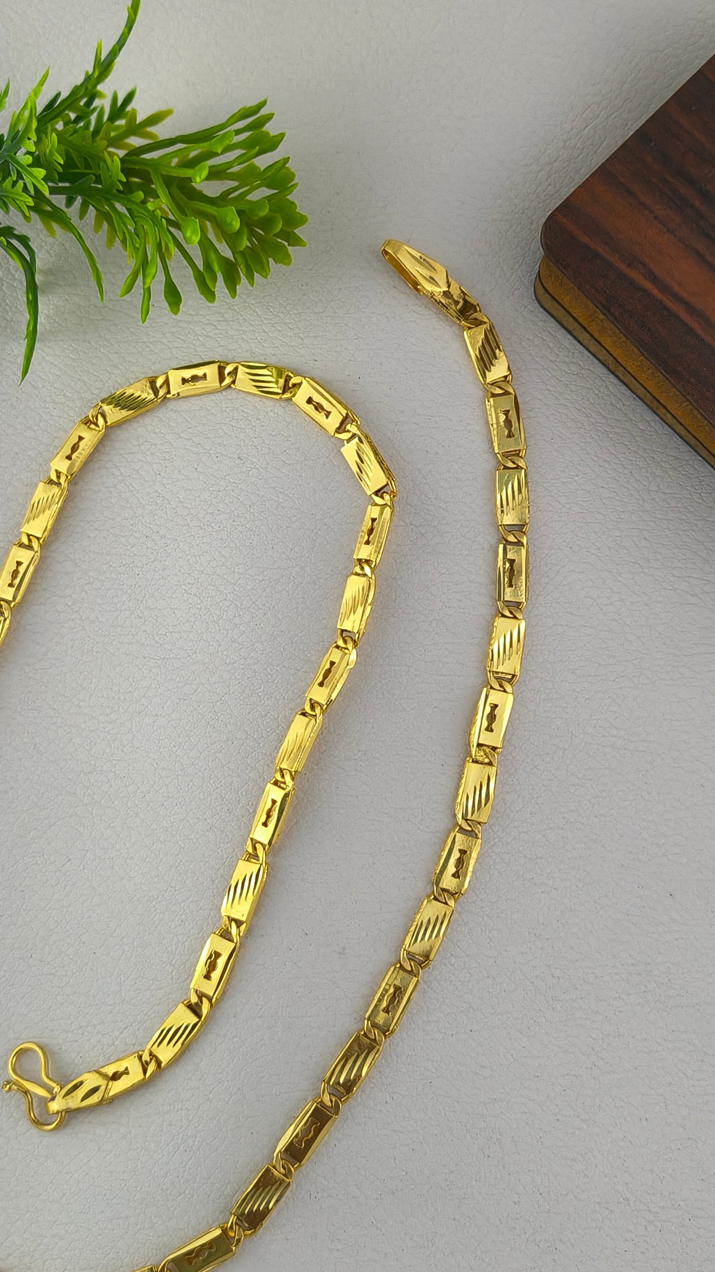 High Gold Plated Nawabi Biscuits Chain For Men