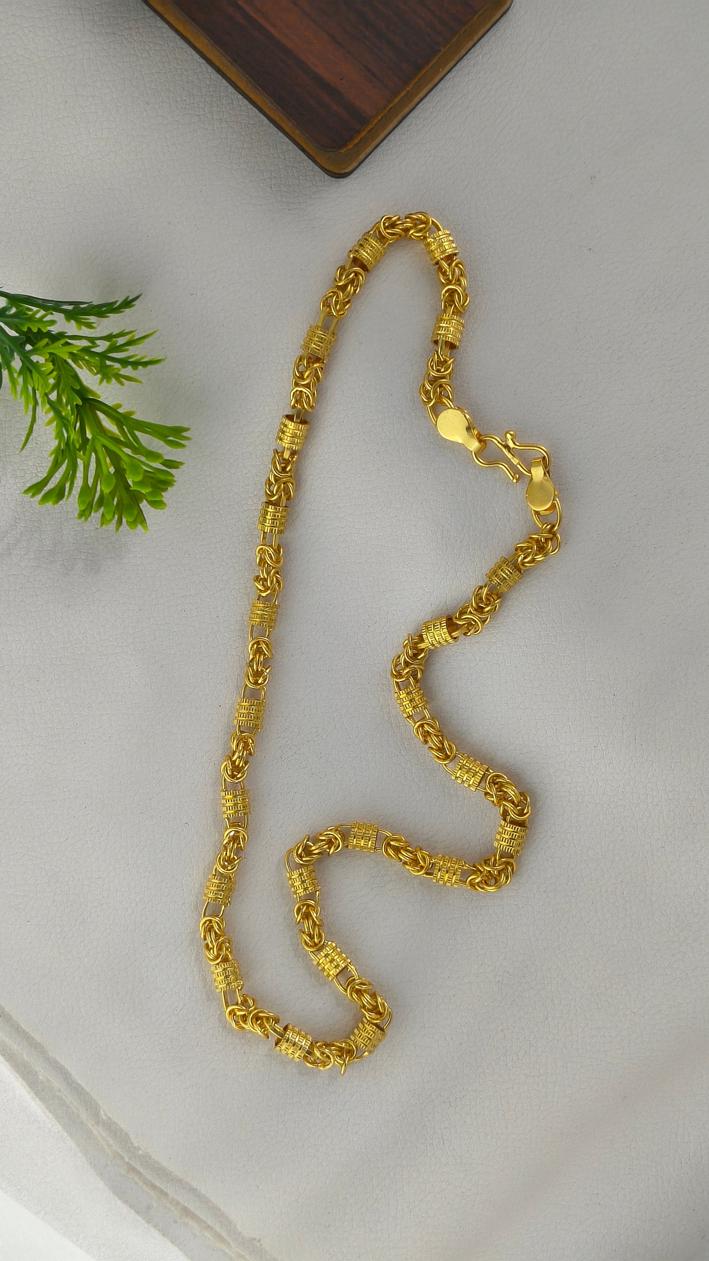 New Exclusive Indo Design Gold Pletted Rajwadi Chain For Men