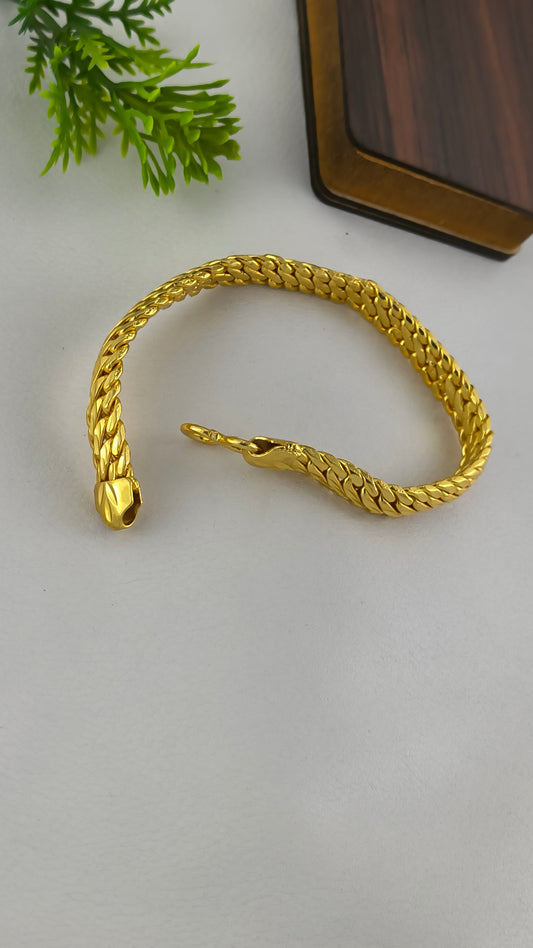 High Gold Plated Partywear Gold plated Men Bracelet