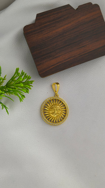 Divine OM pendant,premium quality highly micro plated pendant from arbuda imitation.
