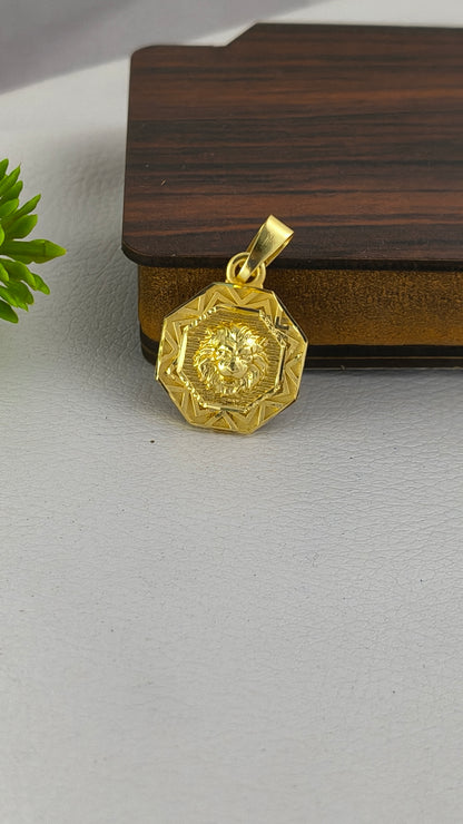 The King Lion Pendant, Premium quality Round lion head from arbuda imitation