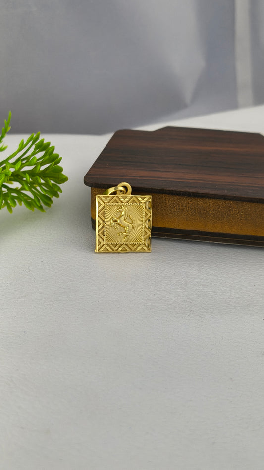 Royal Horse Pendant, Highly micro gold from arbuda imitation