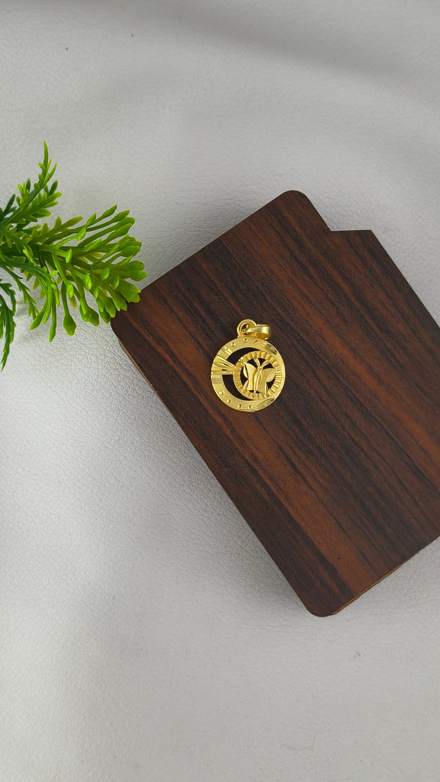 Elegant Gold Plated Butterfly Pendant from Arbuda Imitation.