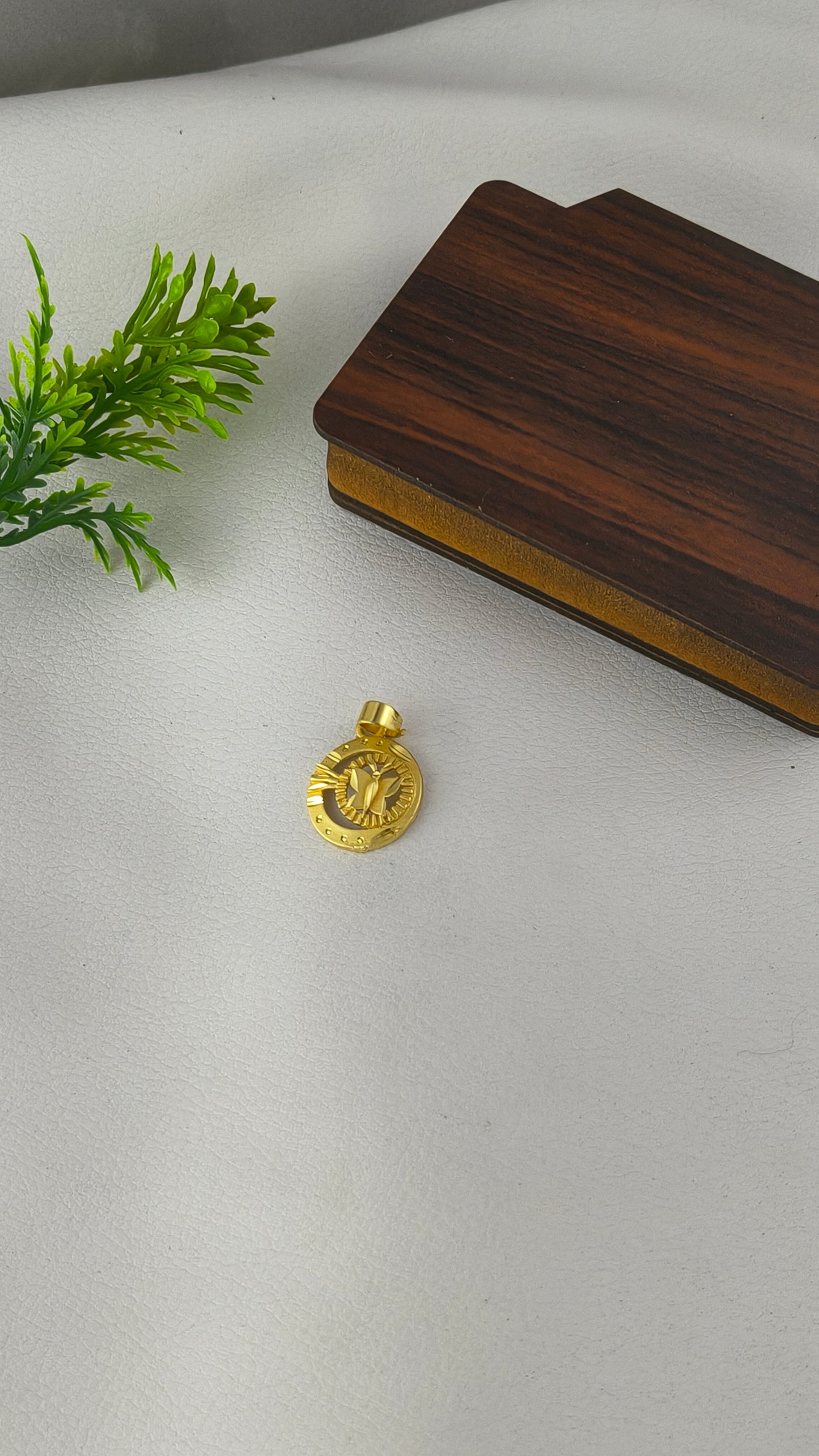 Elegant Gold Plated Butterfly Pendant from Arbuda Imitation.