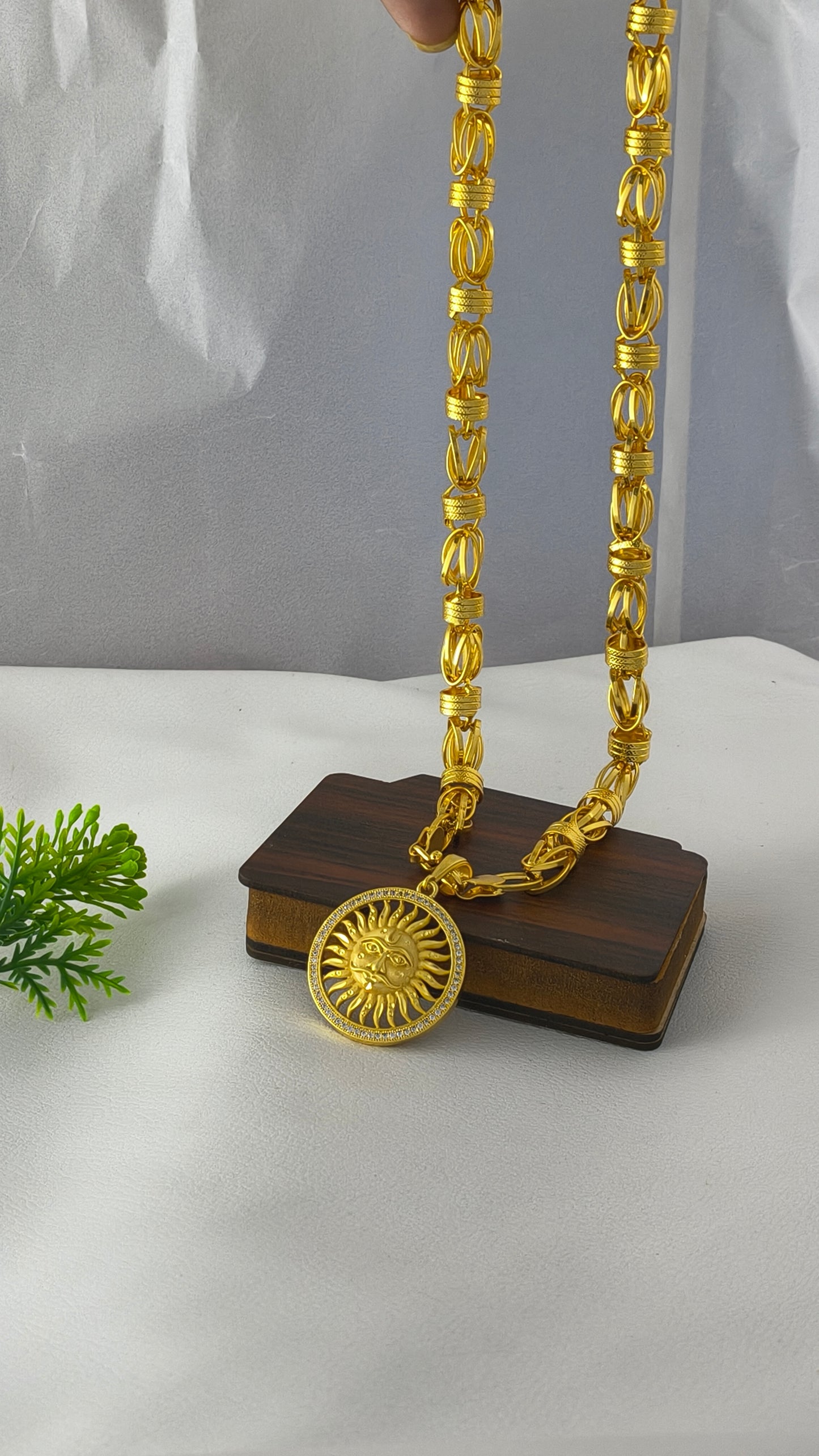 Gold plated premium heavy chain with surya pandent