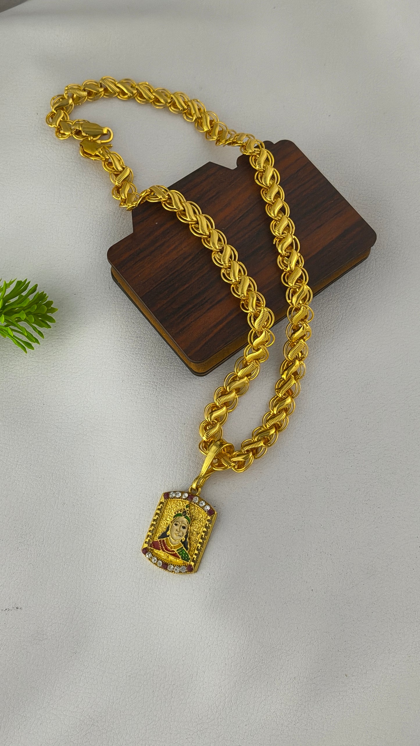 Lotus design chain with Chehar Maa Pendant combo Gold Plated