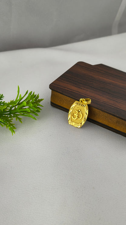 Gold Plated Om Stylish Pendant