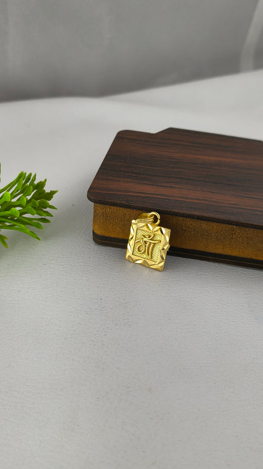 High Gold Plated Real Gold Look "Maa" Pendant