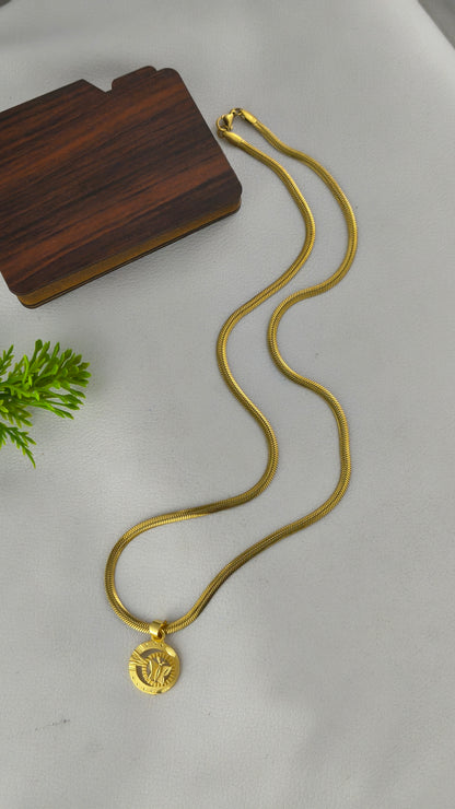 Gold Plated Primium butterfly pendant with Gold-plated Classic Snake Chain Combo Set