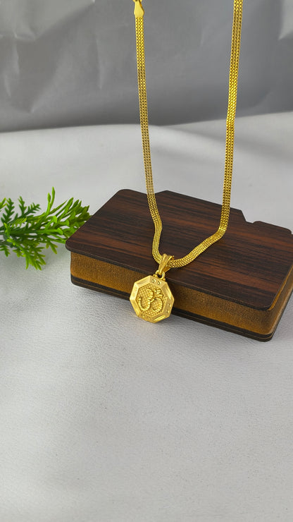 Heavy Gold Plated Om Pendant with 3Line Gold Plated Chain Combo Set