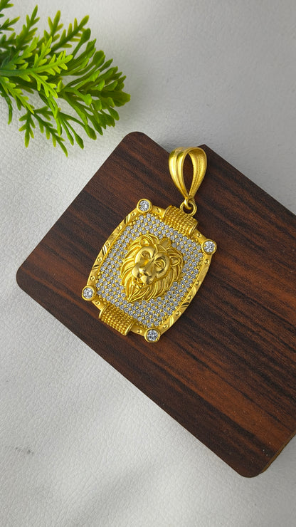 High Gold Plated Stylish Lion face with Diamond Pendant.