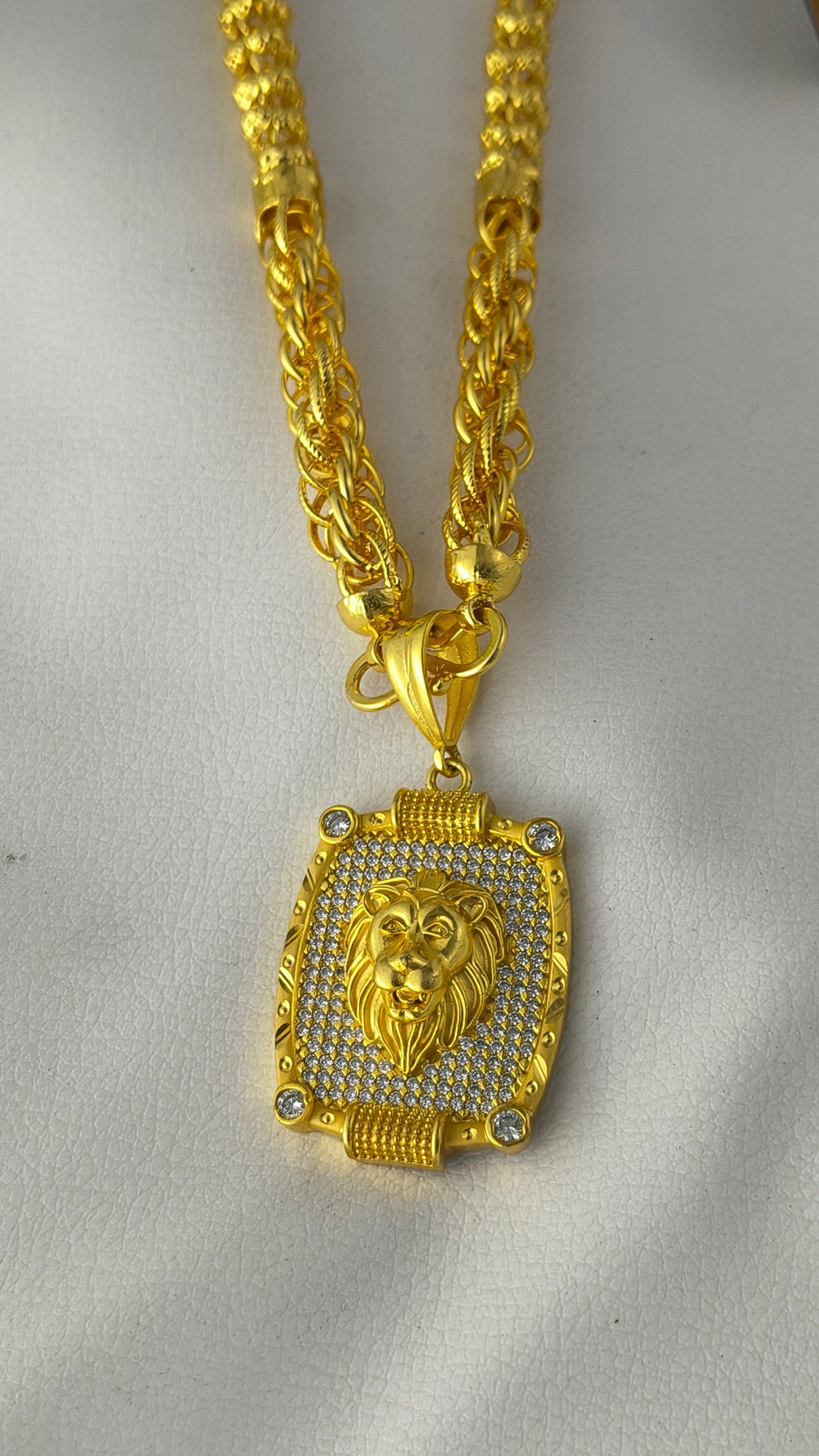 Gold-plated Lion face pendant with Bahubali heavy design chain Combo Set.