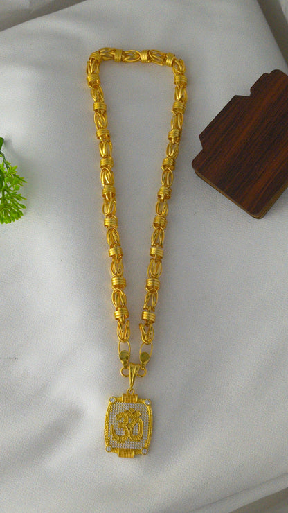 Gold-plated OM pendant with heavy chain Combo Set.