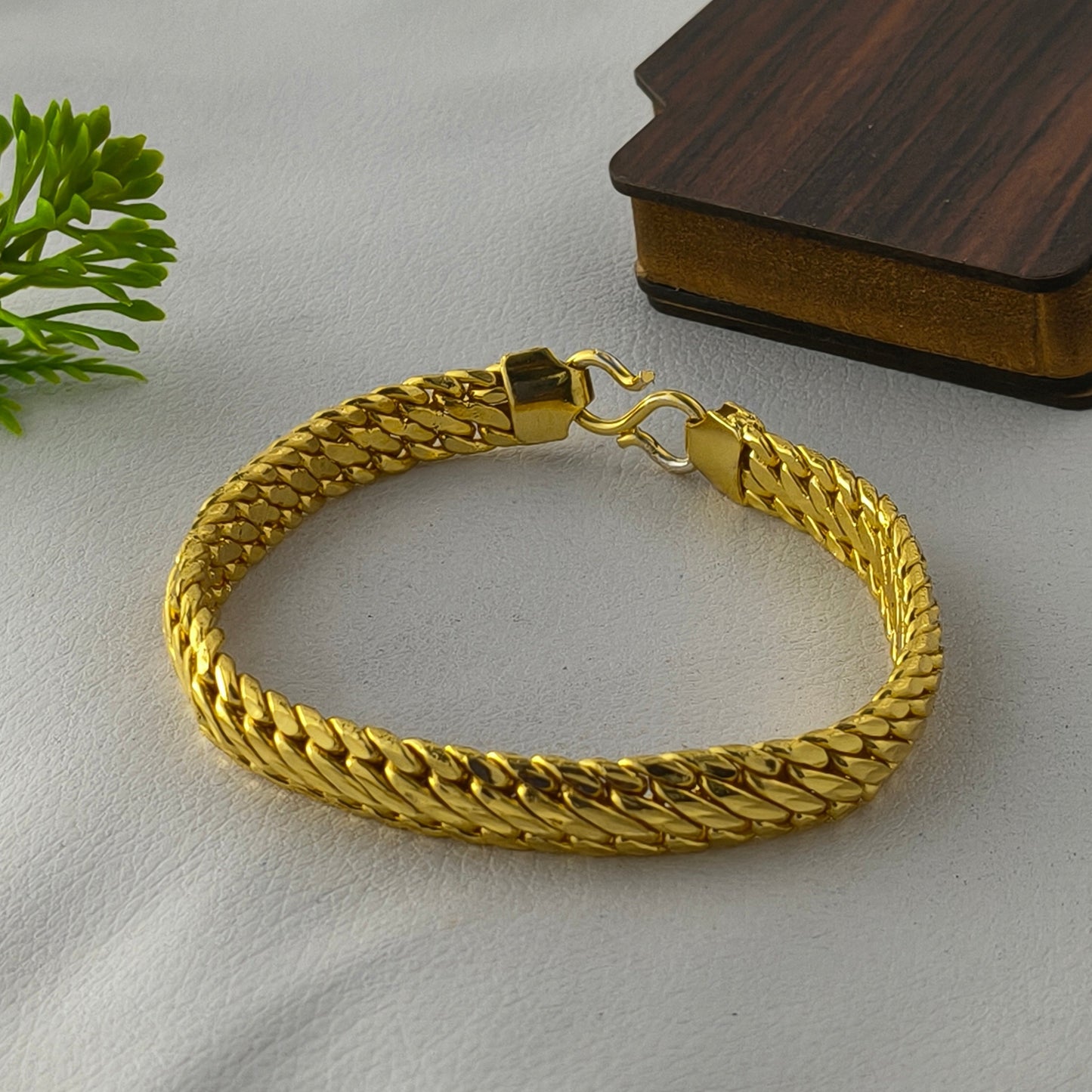 High Gold Plated Partywear Premium Quality Bracelet.