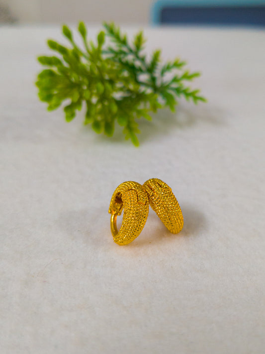 Gold Plated Dotted pattern Earrings