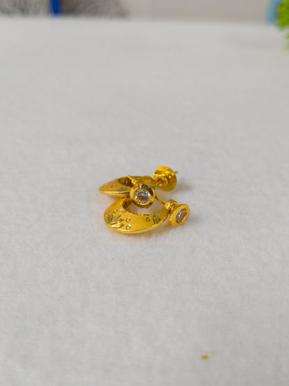 gold-plated crescent moon stud earrings for men