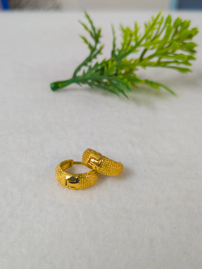 Gold Plated Dotted pattern Earrings