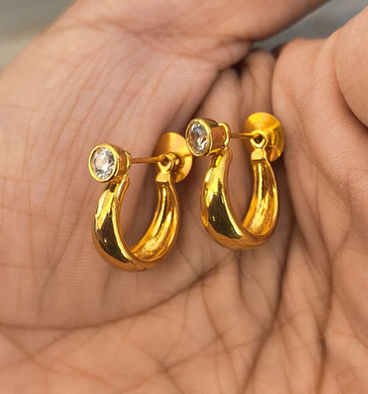 One Gram Gold Plated kaju rajwadi shining bali.